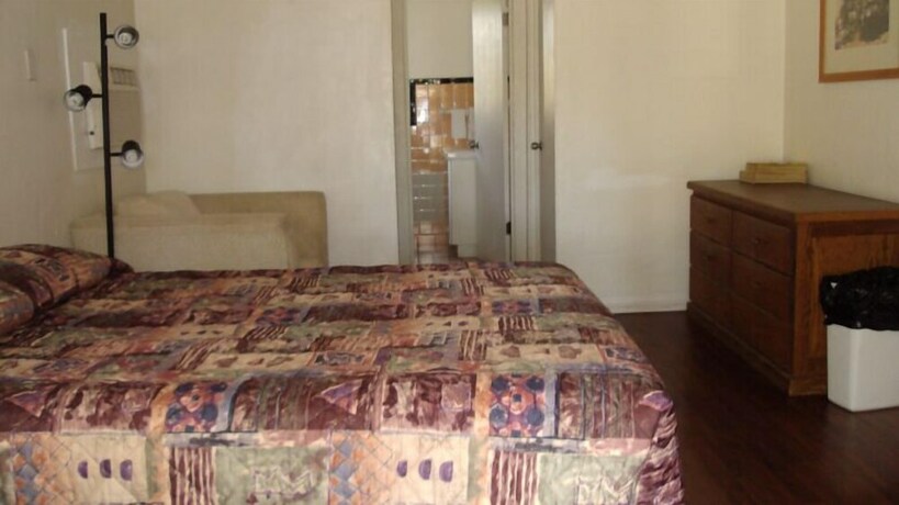 Imagen de la habitación del Motel La Siesta, Tucson. Foto 28