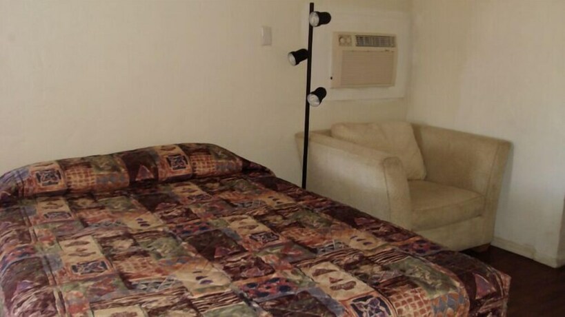 Imagen de la habitación del Motel La Siesta, Tucson. Foto 34
