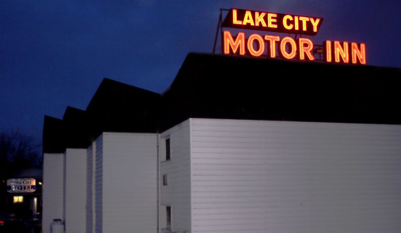 Imagen de la habitación del Motel Lake City. Foto 10