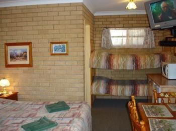 Imagen de la habitación del Motel Lake Front. Foto 9