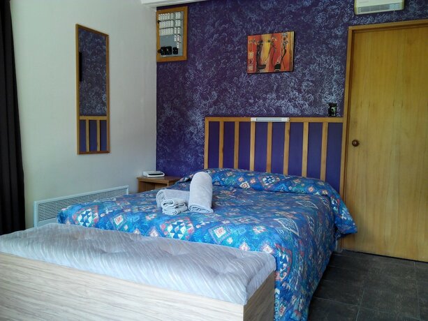 Imagen de la habitación del Motel Larchwood. Foto 17