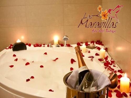 Imagen de la habitación del Motel Las Maravillas. Foto 7