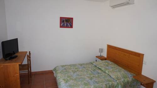 Imagen de la habitación del Motel Le Clos De La Cerisaie. Foto 8