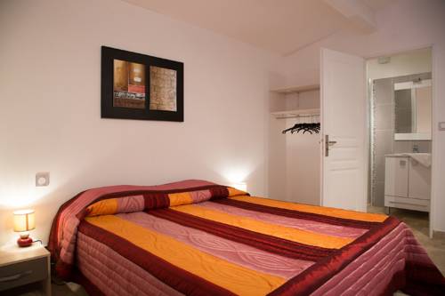 Imagen de la habitación del Motel Le Clos De La Cerisaie. Foto 9