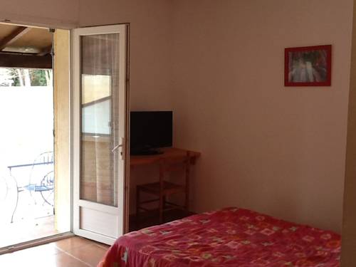 Imagen de la habitación del Motel Le Clos De La Cerisaie. Foto 14