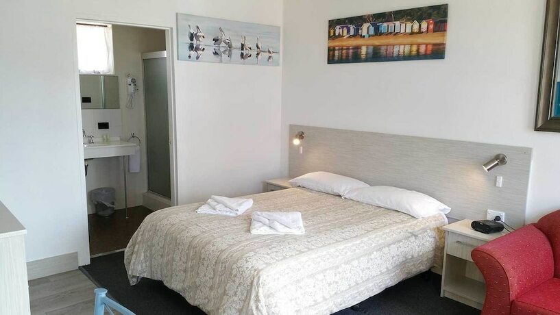 Imagen de la habitación del Motel Le George. Foto 24