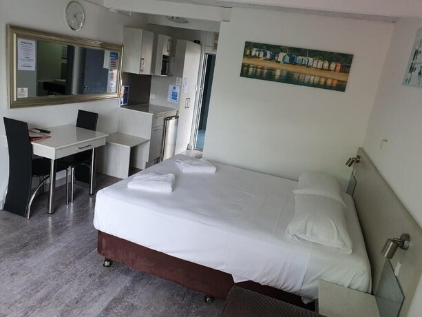 Imagen de la habitación del Motel Le George. Foto 26