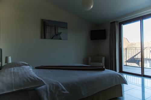 Imagen de la habitación del Motel Le Léman, Commugny. Foto 14