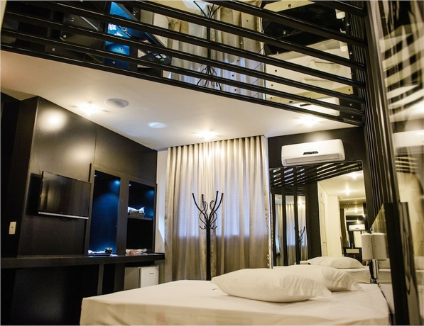 Imagen de la habitación del Motel Le Parc. Foto 6