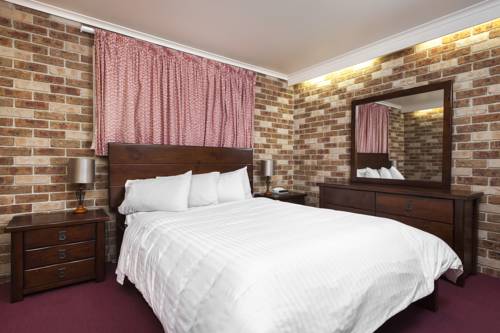 Imagen de la habitación del Motel Leagues. Foto 2