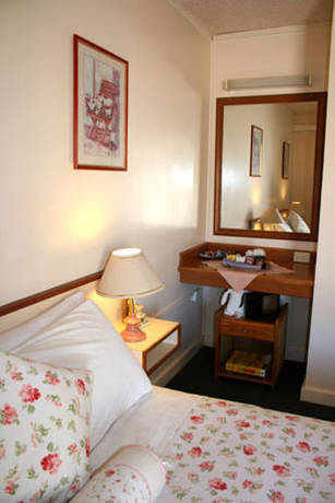 Imagen de la habitación del Motel Leagues. Foto 4