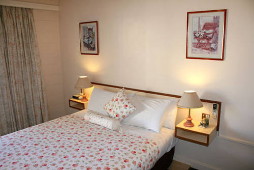 Imagen de la habitación del Motel Leagues. Foto 5