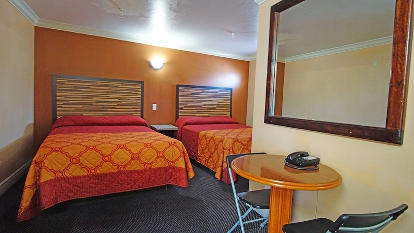 Imagen de la habitación del Motel Lincoln, Pasadena. Foto 4