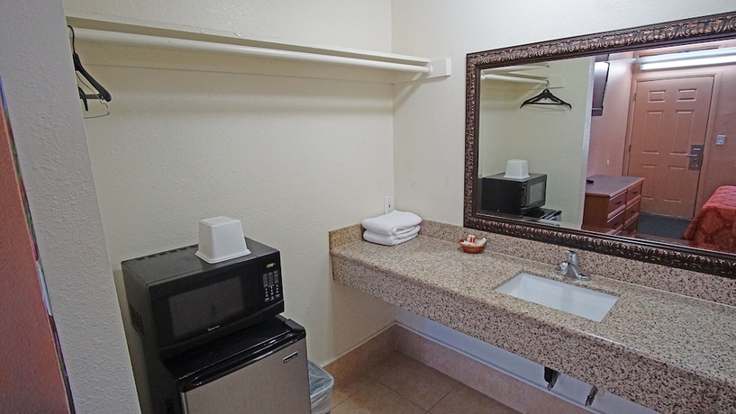 Imagen de la habitación del Motel Lincoln, Pasadena. Foto 8