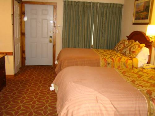 Imagen de la habitación del Motel Ludlow Colonial. Foto 7