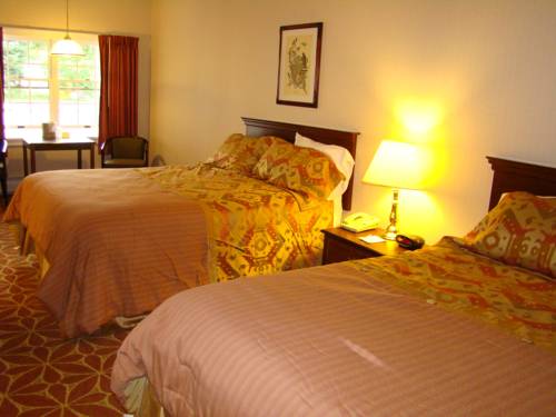 Imagen de la habitación del Motel Ludlow Colonial. Foto 15