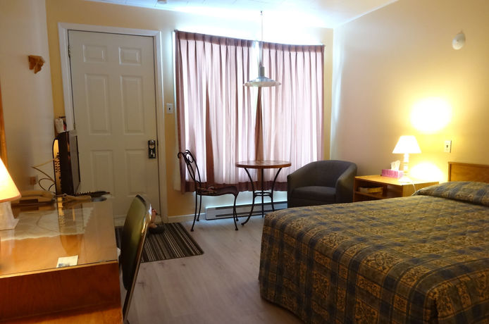 Imagen de la habitación del Motel Lyse. Foto 7