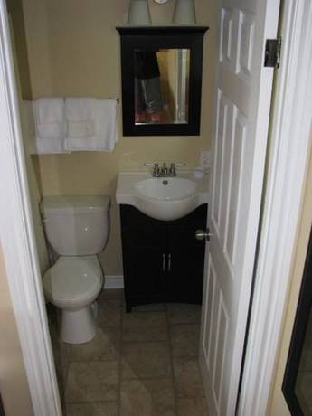 Imagen de la habitación del Motel Macneil's. Foto 5
