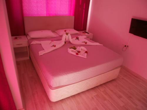 Imagen de la habitación del Motel Manavgat. Foto 3
