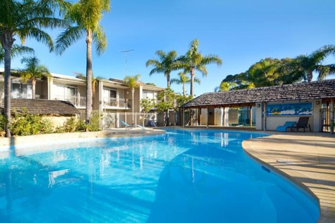 Imagen de la piscina del Motel Mandurah and Apartments. Foto 17