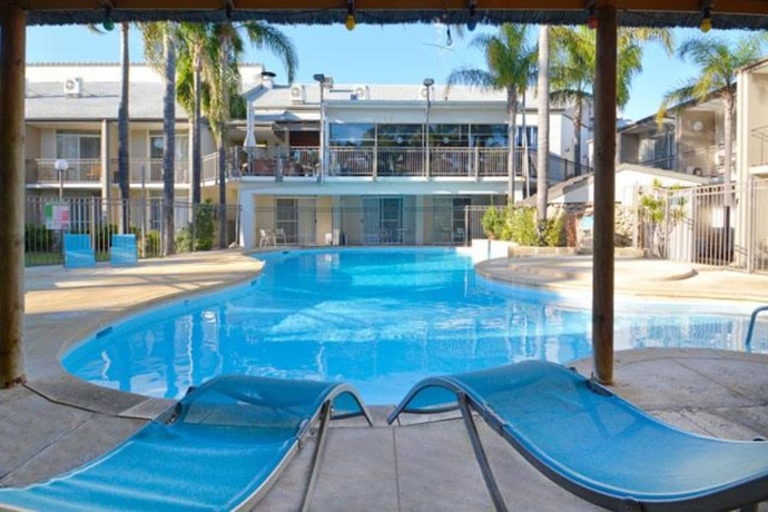 Imagen de la piscina del Motel Mandurah and Apartments. Foto 19