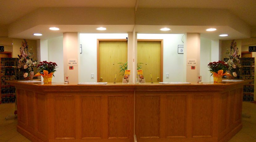 Imagen de los interiores del Motel Mayfair, Victoria. Foto 7