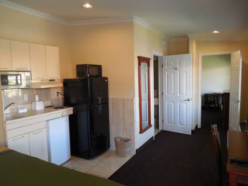 Imagen de la habitación del Motel Mediteran Escondido. Foto 5