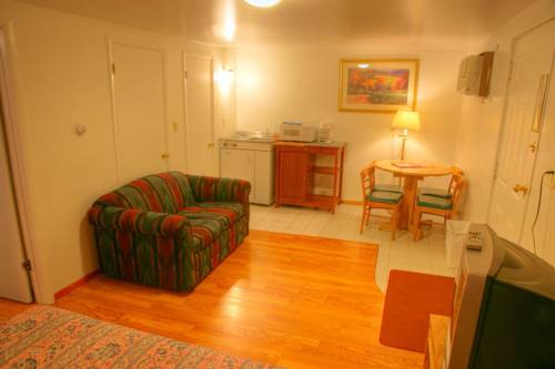 Imagen de la habitación del Motel Mel Haven. Foto 16