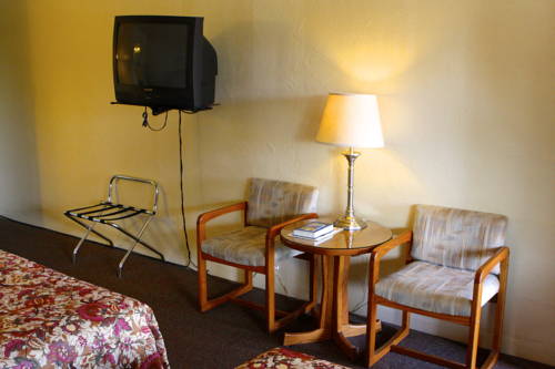Imagen de la habitación del Motel Melody Ranch. Foto 15