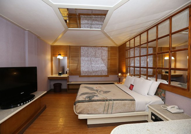 Imagen de la habitación del Motel Midi Tainan Branch. Foto 2