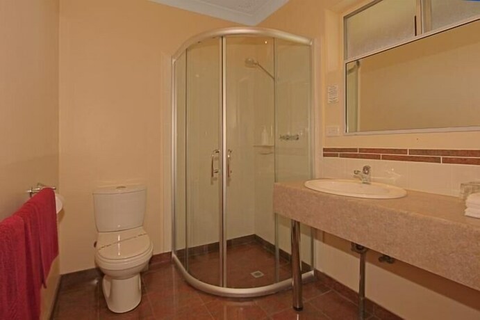 Imagen de la habitación del Motel Milton Village. Foto 8