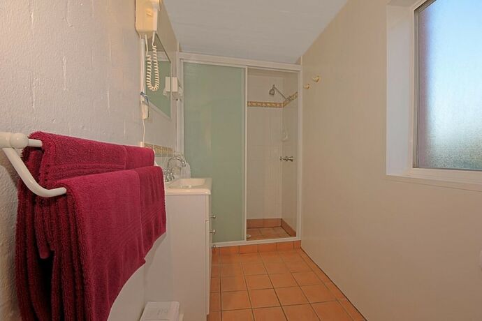 Imagen de la habitación del Motel Milton Village. Foto 12