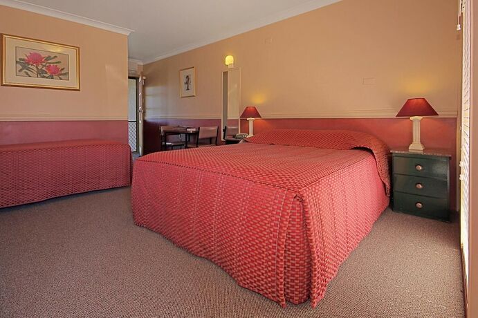 Imagen de la habitación del Motel Milton Village. Foto 17