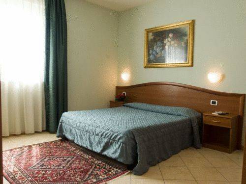 Imagen de la habitación del Motel Mini, Asti. Foto 3