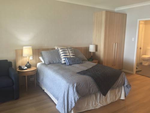 Imagen de la habitación del Motel Moby Dick Waterfront Resort. Foto 2