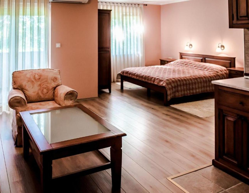 Imagen general del Motel Monako. Foto 13
