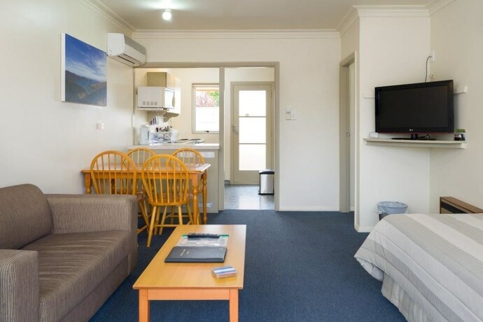 Imagen de la habitación del Motel Montana Lodge. Foto 19