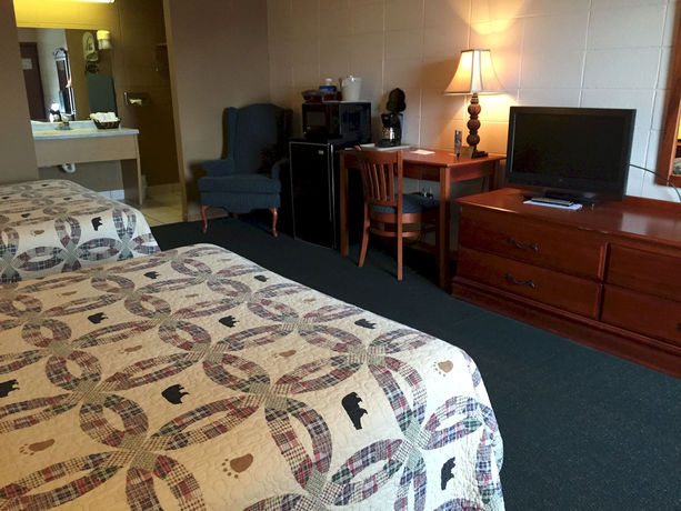 Imagen de la piscina del Motel Mountain Breeze, Pigeon Forge. Foto 11