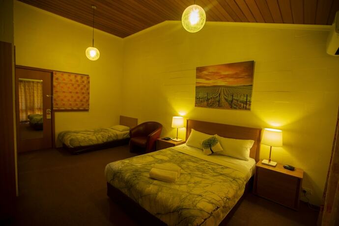 Imagen de la habitación del Motel Mountain Creek. Foto 17