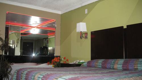 Imagen de la habitación del Motel Mounts. Foto 10