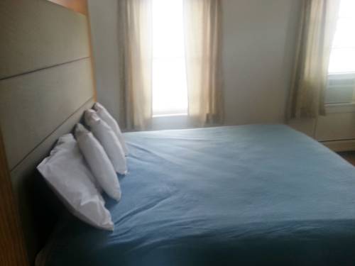 Imagen de la habitación del Motel Nautical Suites & Beach Houses. Foto 1