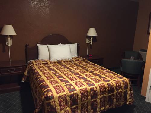 Imagen de la habitación del Motel New Corral. Foto 5