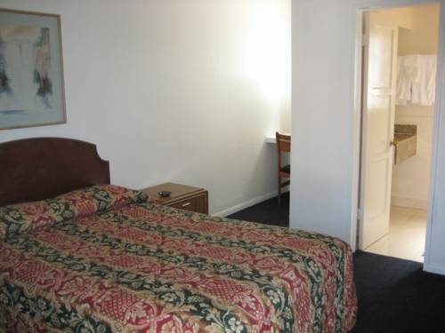 Imagen de la habitación del Motel New Kansan. Foto 12