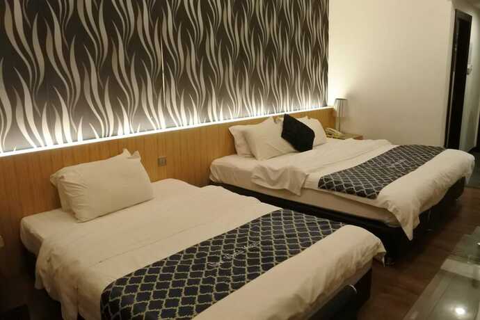 Imagen de la habitación del Motel New World, BINTULU. Foto 15