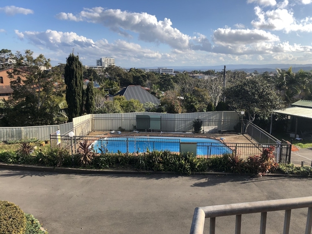 Imagen de la piscina del Motel Newcastle, Newcastle. Foto 19