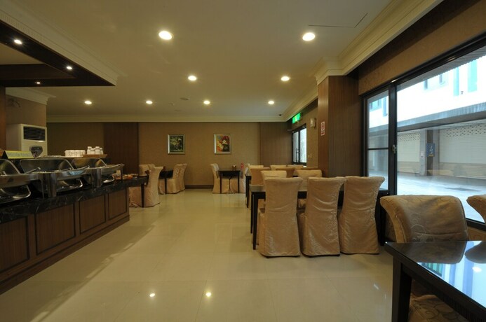 Imagen del bar/restaurante del Motel Noble, Taitung. Foto 19
