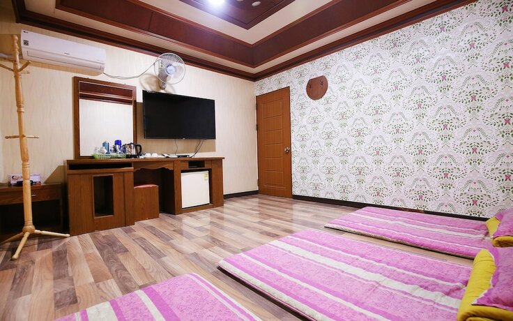 Imagen general del Motel Nonsan Titanic. Foto 6