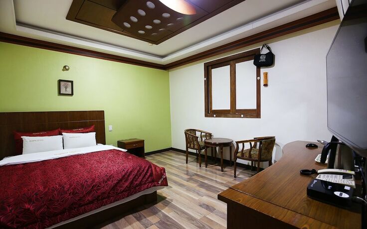 Imagen de la habitación del Motel Nonsan Titanic. Foto 26