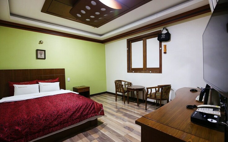 Imagen de la habitación del Motel Nonsan Titanic. Foto 27