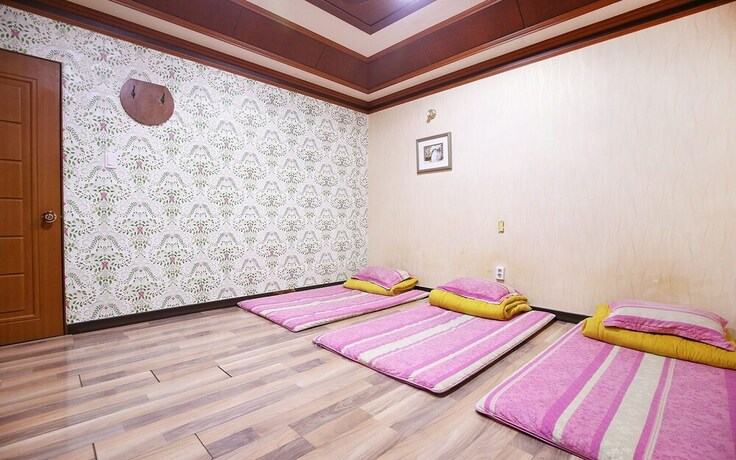 Imagen de la habitación del Motel Nonsan Titanic. Foto 28